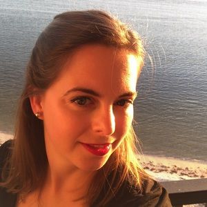 Meet your Posher, Genevieve